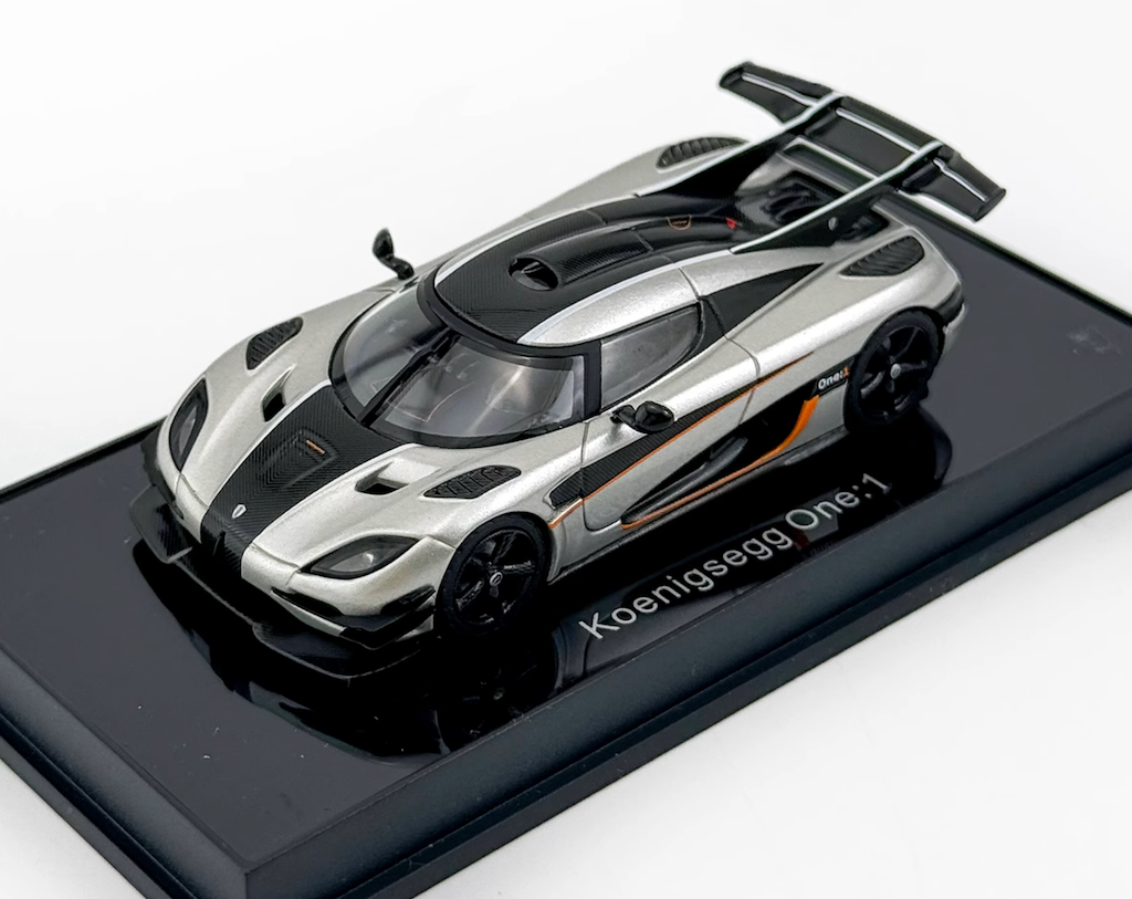 AUTOart 1:64 Silver One 1 Super Racing Sports Model Car ABS New Collection