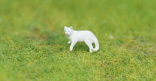 Load image into Gallery viewer, 1:64 Painted Figure Model Miniature Resin Diorama Sand Pet Walk Cat Kitten Toy
