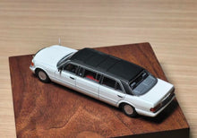 Load image into Gallery viewer, MZS 1:64 HEC White W126 1000Sel  Luxury Limousine Model Diecast Metal Car New Collection
