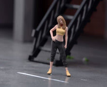 Load image into Gallery viewer, 1:64 Painted Figure Model Miniature Resin Sand Beauty Girl Sporty Yellow Top
