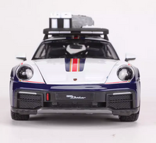 Load image into Gallery viewer, Bburago 1:24 911 Dakar Coupe #953 Racing Sports Model Diecast Metal Car New
