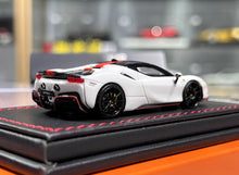 Load image into Gallery viewer, U2 1:64 White Orange SF90 Stradale Hard Top Sports Model Diecast Resin Car New Collection
