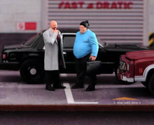 Load image into Gallery viewer, 1:64 Painted Figure Model Miniature Resin Diorama Sand Fierce Bandits Set Man
