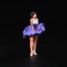 Load image into Gallery viewer, 1:64 Painted Figure Model Miniature Resin Diorama Sand Purple Dress Beauty Girl New
