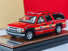 Load image into Gallery viewer, MK HEC 1:64 2003 Red Suburban USCP LAFD Fire SUV Model Diecast Metal Car New Collection
