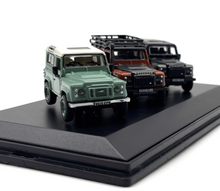 Load image into Gallery viewer, 1:76 Set of 3 Defender 90 SUV Off Road Classic Model Diecast Metal Car
