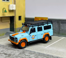 Load image into Gallery viewer, Master 1:64 Gulf Defender 110 SUV Off Road Sports Model Diecast Metal Car
