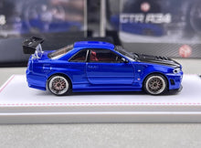 Load image into Gallery viewer, FH 1:64 Blue Carbon Skyline GTR R34 Z-Tune Sports Model Diecast Metal Car New Collection
