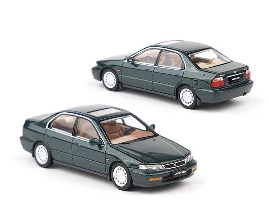 XCARTOY 1:64 Green Accord CD5 Sedan Sports Classic Model Diecast Metal Car New Collection