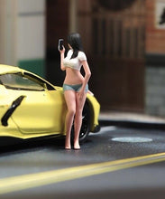 Load image into Gallery viewer, 1:64 Painted Unpainted Figure Model Miniature Resin Diorama Sand Selfie Beauty
