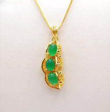 Load image into Gallery viewer, Nature Jade Lucky Beans Pendant Necklace Gift Jewelry charm Blessing Fortune new
