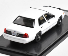 Load image into Gallery viewer, Rollin 1:64 White CV CROWN VICTORIA Police Model Diecast Metal Car New Collection
