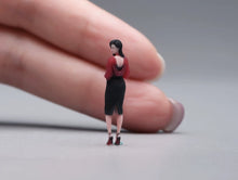 Load image into Gallery viewer, 1:64 Painted Figure Model Miniature Resin Diorama Toy Sand Elegant Beauty Lady
