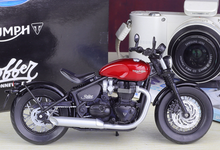 Load image into Gallery viewer, WELLY 1:12 2021 Bonneville Bobber Heavy Sports Model Diecast Metal Motorcycle
