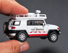 Load image into Gallery viewer, Masdi 1:64 Land Cruiser FJ ORV CCTV Sports Model Diecast Metal Car Box New Collection

