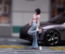Load image into Gallery viewer, 1:64 Painted Figure Model Miniature Resin Sand Diorama Pink Top Pretty Girl Lady
