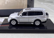 Load image into Gallery viewer, Shadow 1:64 Silver Pajero V97 ORV SUV Off Sports Model Diecast Metal Car New Collecction
