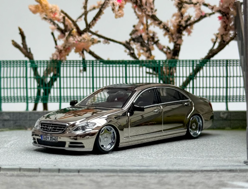 1:64 AD Electroplate S-Class S600L W221 VIP Sedan Model Diecast Metal Car New Collection