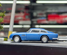 Load image into Gallery viewer, Minigt 1:64 Blue Aston Martin DB5 Classic Sports Model Diecast Metal Car New Collection
