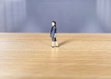 Load image into Gallery viewer, 1:64 Painted Figure Model Miniature Resin Diorama Sand Cute Girl Kid Posting Toy
