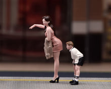 Load image into Gallery viewer, 1:64 Painted Figure Model Miniature Resin Sand Diorama Mom and Son Lady Boy Set
