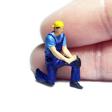 Load image into Gallery viewer, 1:64 Painted Figure Mini Model Miniature Resin Diorama Car Repairman Repair Blue
