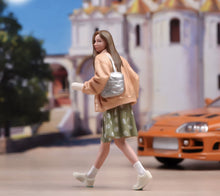 Load image into Gallery viewer, 1:24 Painted Figure Model Miniature Resin Diorama Walking French Sytle Girl Lady
