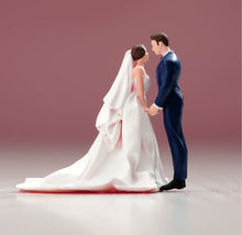 Load image into Gallery viewer, 1:64 Painted Figure Model Miniature Resin Diorama Wedding Couple Bride Groom Toy
