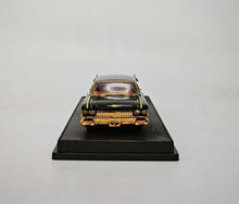 Load image into Gallery viewer, Mechanic 1:64 1959 Black Gold 62 Limousine Luxury Model Diecast Metal Car New Collection
