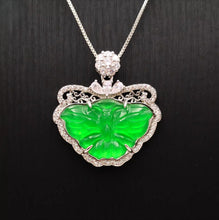 Load image into Gallery viewer, Nature Jade Green Butterfly Pendant Necklace Gift Jewelry charm Blessing Lucky
