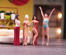 Load image into Gallery viewer, 1:64 Painted Figure Model Miniature Resin Diorama Sand Girl Lady Pretty Modern
