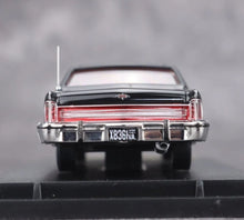 Load image into Gallery viewer, Sunstar 1:64 Black 1979 Lincoln Continental Town Model Diecast Metal Car New Collection
