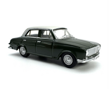 Load image into Gallery viewer, 1:76 Green VAUXHALL FB Sedan Sports Model Diecast Metal Car New Collection
