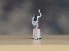 Load image into Gallery viewer, 1:24 Painted Figure Model Miniature Resin Diorama Sand Wave Girl Lady Luggage
