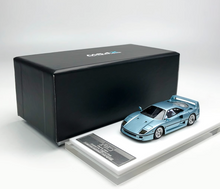 Load image into Gallery viewer, MY64 1:64 1999 F40 Classic Super Racing Sports Model Diecast Resin Car New

