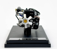 Load image into Gallery viewer, MH 1:18 JDM 4A-GE AE86 Engine Model Diecast Metal Car New Collection

