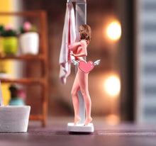 Load image into Gallery viewer, 1:64 Painted Figure Model Miniature Resin Diorama Sand Sexy Hot Girl Lady Shower Collection
