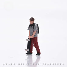 Load image into Gallery viewer, 1:24 Painted Figure Model Miniature Resin Diorama Sand Skating Boy Skateboard
