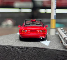 Load image into Gallery viewer, MT 1:64 Red Miata MX5 Eunos Roadster Camper Sports Model Diecast Metal Car New Collection
