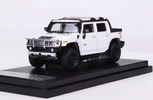 Load image into Gallery viewer, 1:64 LuLu White H2 ORV SUV Pickup Truck Sports Model Diecast Metal Car New Collection
