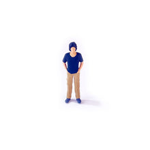 Load image into Gallery viewer, 1:64 Painted Figure Mini Model Miniature Resin Diorama Sand Caual Man Bunny Girl New
