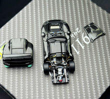 Load image into Gallery viewer, Transcend 1:64 Black Carbon 911 GT1 1997 24h Sport Model Diecast Metal Car New Collection
