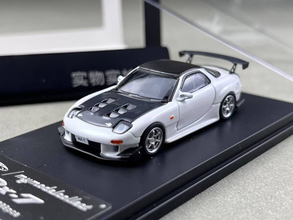 MC 1:64 White Carbon JDM RX-7 FD3S Racing Sports Model Diecast Metal Car New Collection