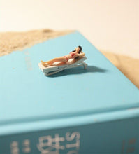 Load image into Gallery viewer, 1:64 Painted Figure Model Miniature Resin Diorama Sand Toy Beach Pool Sunbath
