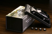 Load image into Gallery viewer, WTX 1:64 Black S600 W140 Sedan Classic Model Diecast Metal Car New Collection
