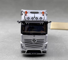 Load image into Gallery viewer, 1:64 Silver Benz Actros Gigaspace Semi Trailer Truck Model Diecast Metal Car
