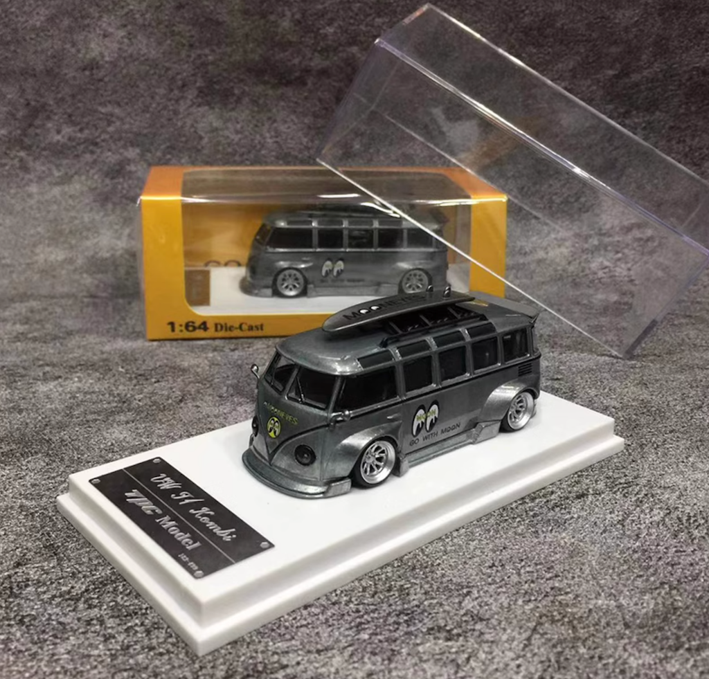 TPC 1:64 Varnish VW T1 Kombi Van Moon Eyes Camper Model Diecast
