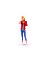 Load image into Gallery viewer, 1:64 Painted Figure Mini Model Miniature Resin Diorama Sand Caual Man Lady Toy New
