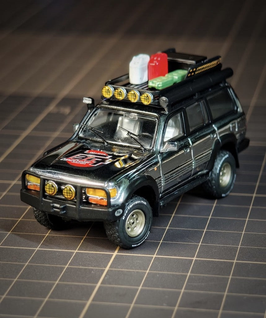 GCD 1:64 Plating Silver Land Cruiser LC80 ORV Sports Model Diecast Metal Car