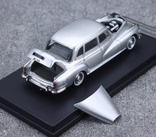 Load image into Gallery viewer, GFCC 1:64 Silver 1959 300D Classic Vintage Sports Model Diecast Metal Car New Collection
